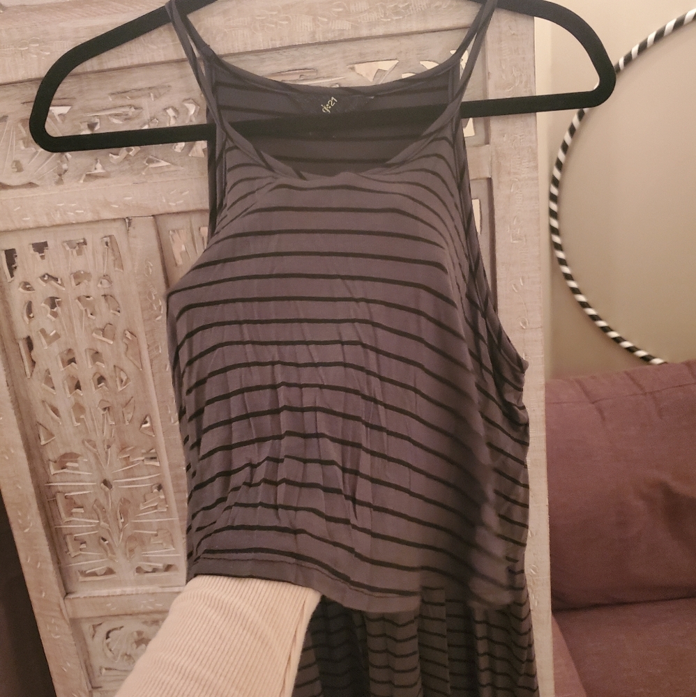 Dress - Picture 4 of 6